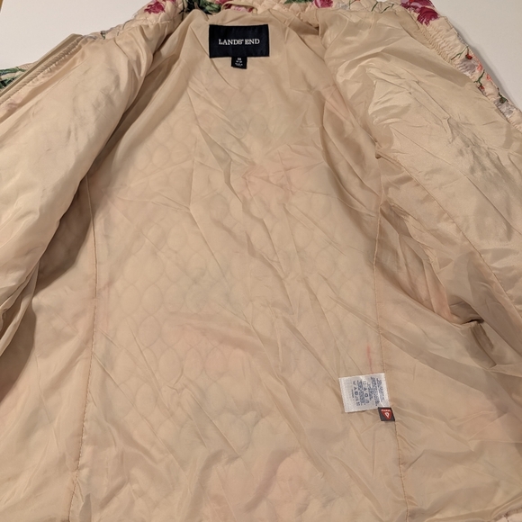 Lands End Women’s Quilted Floral PrimaLoft Jacket Size Medium - Picture 5 of 10